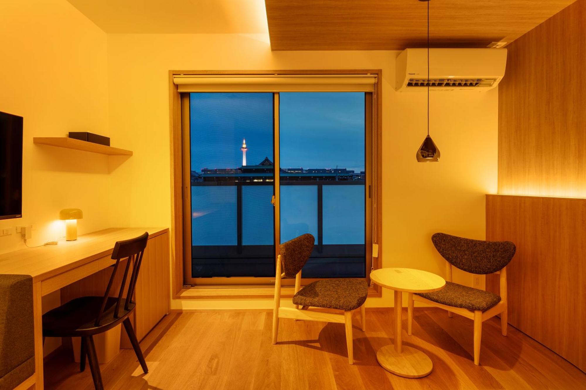 Dash Living Gojo Kyoto Bagian luar foto